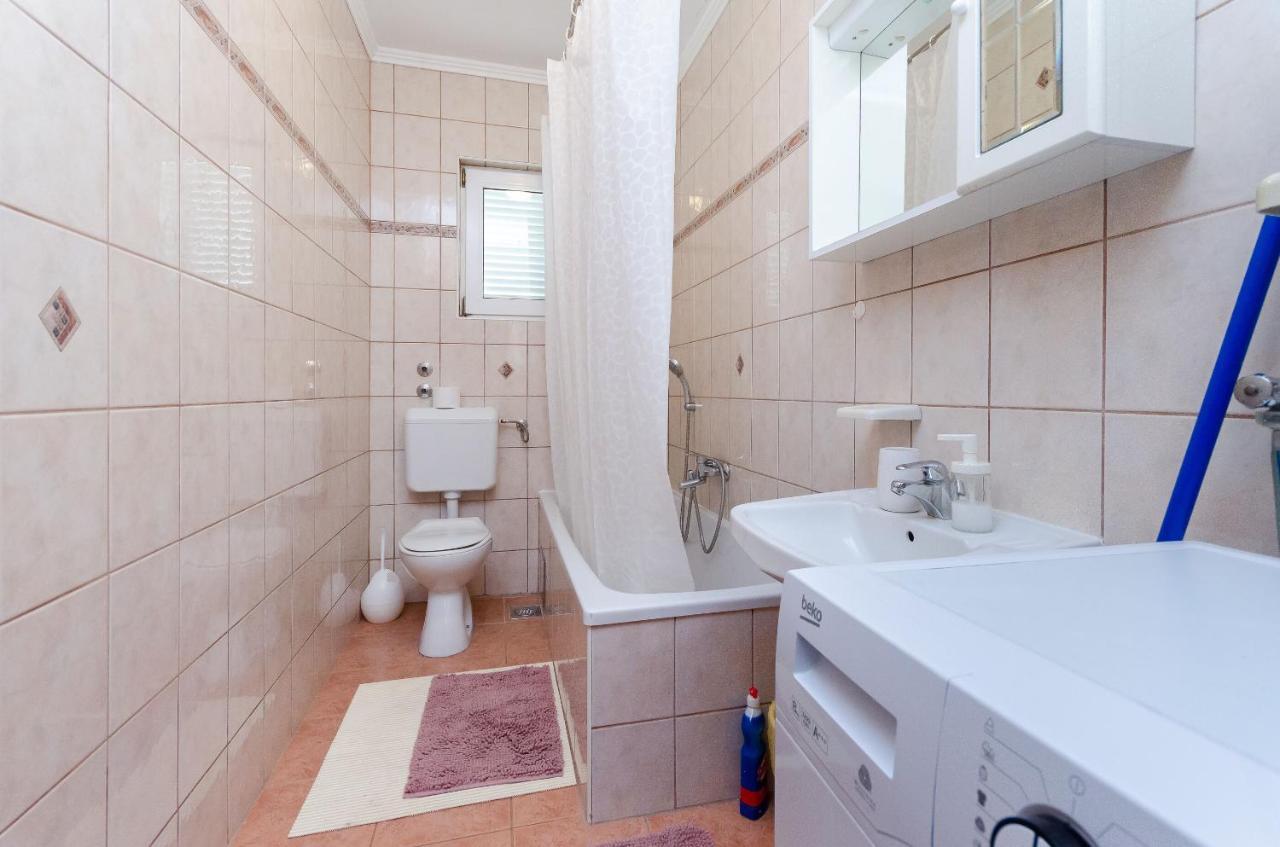 Apartments Marija P Lopar Extérieur photo