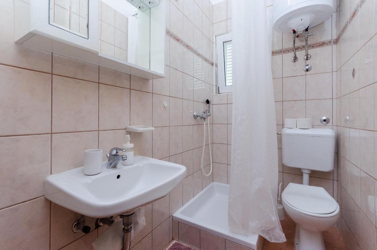 Apartments Marija P Lopar Extérieur photo